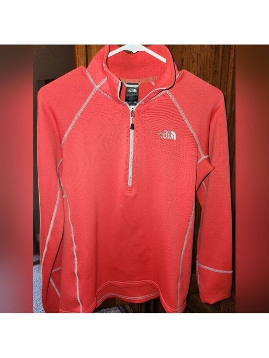 The North Face Tops - North face women's 1/4 zip pullover fleece size small